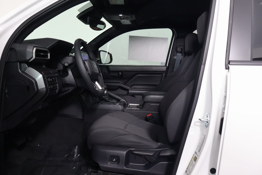 Used 2025 Toyota Tacoma SR5 RWD image 10