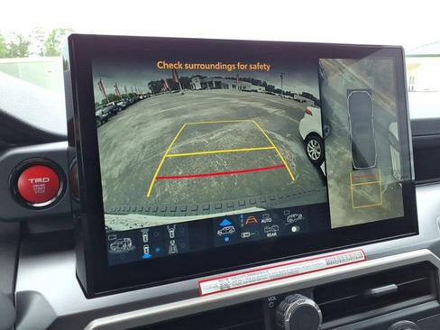 New 2026 Toyota 4Runner TRD Off-Road Premium AWD/4WD image 16