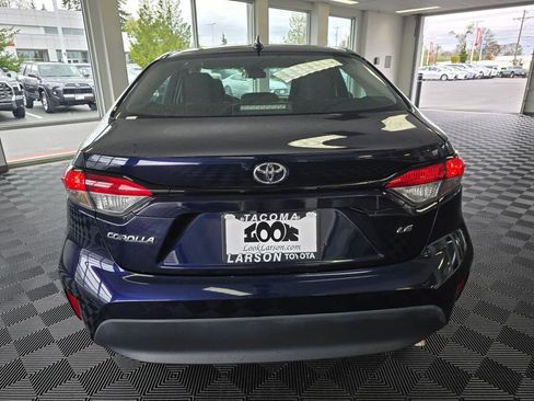 Used 2024 Toyota Corolla LE FWD image 4