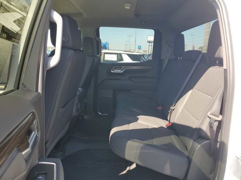 New 2026 Chevrolet Silverado 1500 LT Trail Boss w/ LPO, Dark Essentials Package AWD/4WD image 13