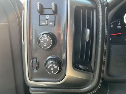 Used 2016 Chevrolet Silverado 1500 LTZ w/ LTZ Plus Package AWD/4WD image 14