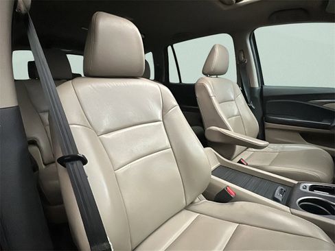 Used 2016 Honda Pilot EX-L image 16