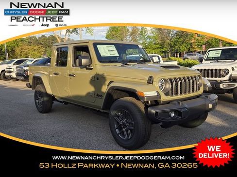 New 2026 Jeep Gladiator Sport AWD/4WD image 1