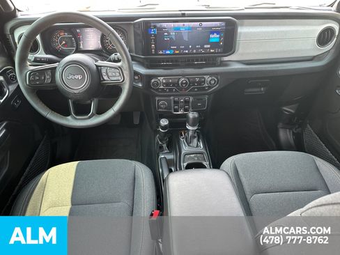 Used 2024 Jeep Wrangler Unlimited Sport AWD/4WD image 27