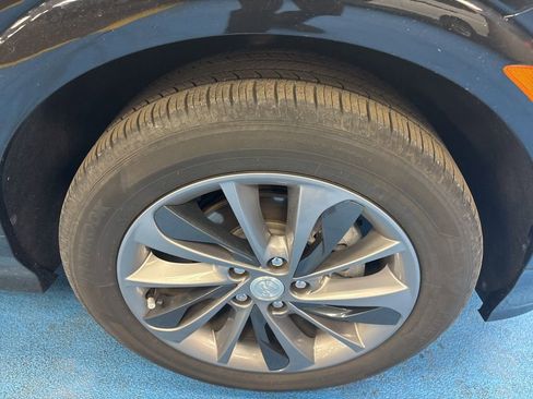 Used 2023 Buick Encore GX Select w/ Sport Touring Package image 3