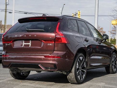 New 2026 Volvo XC60 B5 Ultra w/ Protection Package Premier image 4