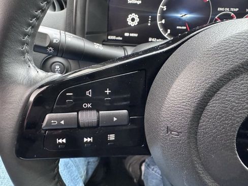 Used 2024 Nissan Z Sport image 16