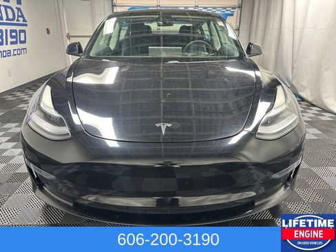 Used 2021 Tesla Model 3 Standard Range Plus RWD image 7