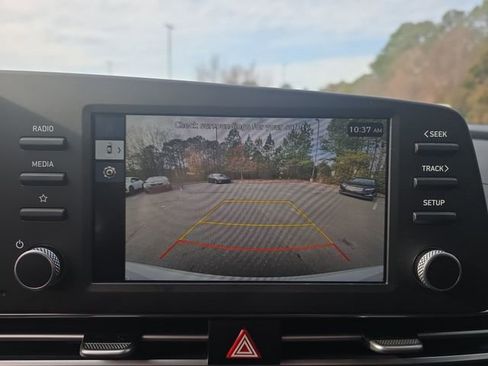 Certified 2025 Hyundai Elantra Blue image 32