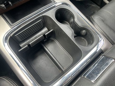 Used 2018 RAM 2500 Laramie image 21