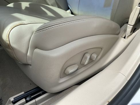 Used 2017 Cadillac XTS Luxury w/ Driver Awareness Package image 29