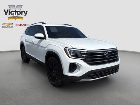 Used 2024 Volkswagen Atlas SE w/ Black Wheel Package AWD/4WD image 8