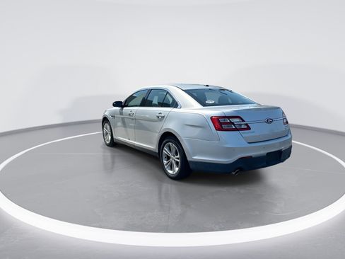 Used 2013 Ford Taurus SEL FWD image 7