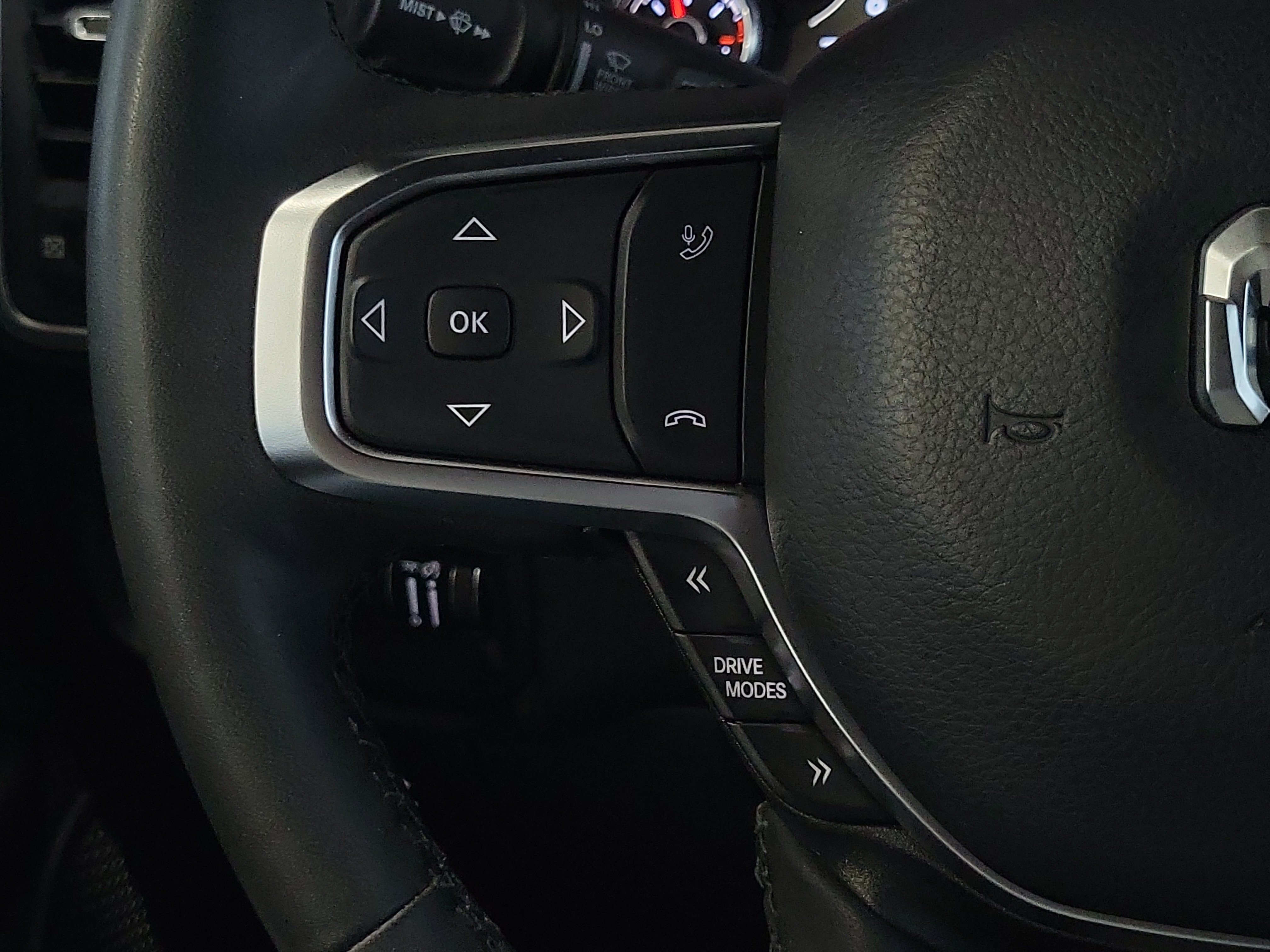 Used 2025 RAM 1500 Big Horn RWD image 23