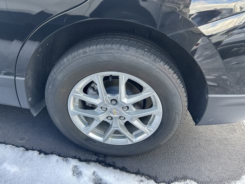 Used 2024 Chevrolet Equinox LT image 10