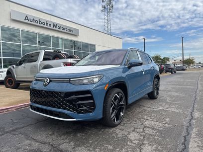 New 2026 Volkswagen Tiguan SEL R-Line