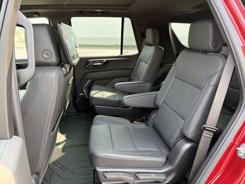 New 2026 Chevrolet Tahoe Z71 w/ Z71 Off-Road Package AWD/4WD image 25