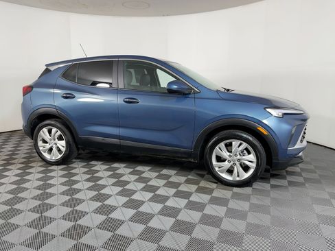 Used 2025 Buick Encore GX Preferred w/ Comfort Package image 6