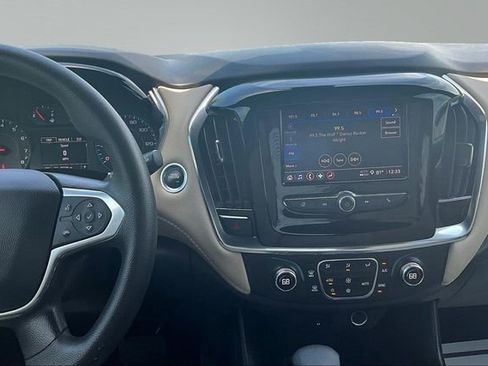 Used 2023 Chevrolet Traverse LS w/ Safety Package FWD image 10
