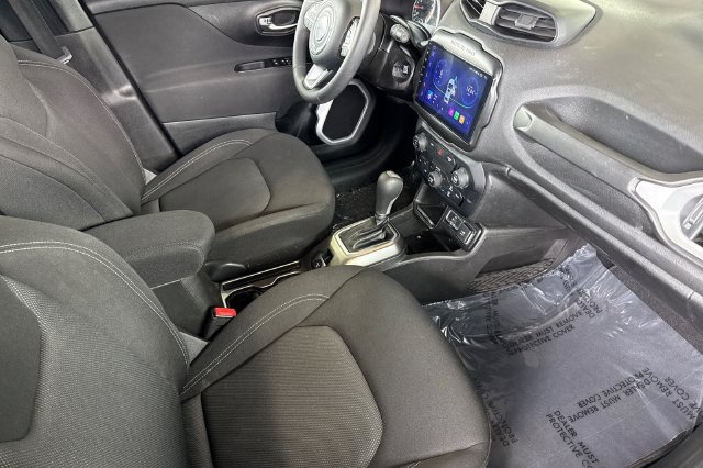 Used 2020 Jeep Renegade Sport FWD image 17