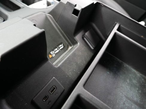 Used 2023 GMC Sierra 1500 SLT w/ SLT Premium Package image 21