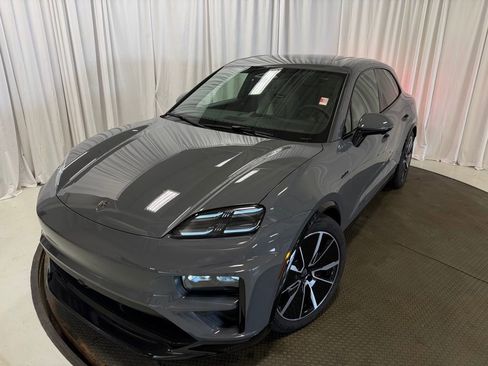 Used 2025 Porsche Macan Turbo Electric AWD/4WD image 1