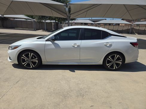 Used 2021 Nissan Sentra SR FWD image 6