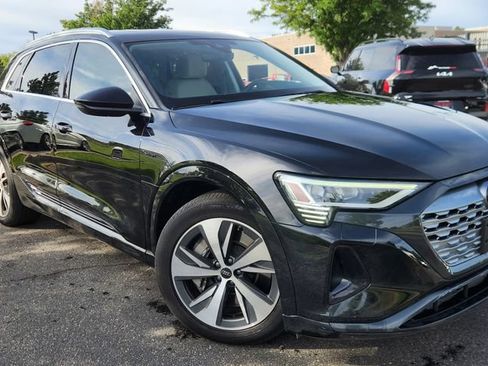 Used 2024 Audi Q8 e-tron Premium AWD/4WD image 1