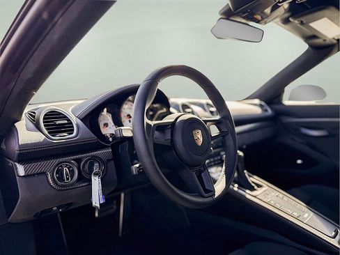 Used 2025 Porsche 718 Boxster Spyder RS w/ Light Design Package image 19