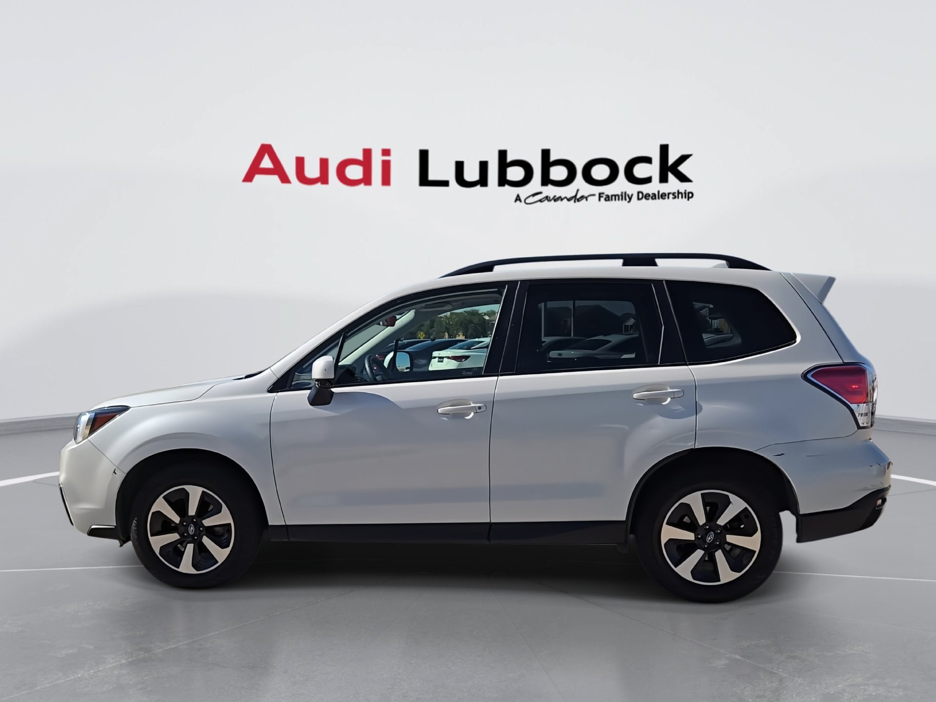 Used 2018 Subaru Forester 2.5i Premium AWD/4WD image 6