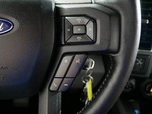 Used 2018 Ford F150 XLT w/ Equipment Group 302A Luxury AWD/4WD image 28