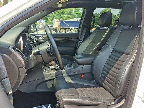 Used 2019 Jeep Grand Cherokee Limited X AWD/4WD image 14