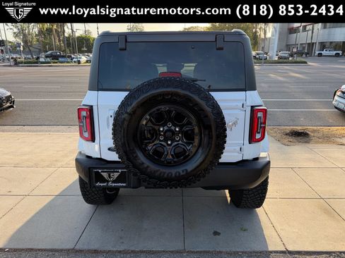 Used 2024 Ford Bronco Outer Banks AWD/4WD image 6