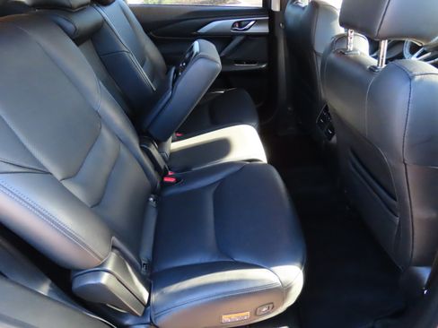 Used 2023 MAZDA CX-9 Touring Plus image 13