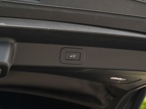 Used 2023 Land Rover Range Rover Sport SE Dynamic AWD/4WD image 37