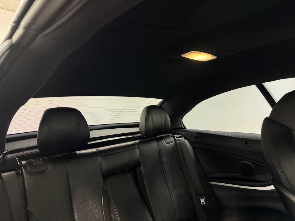 Used 2018 BMW 430i xDrive Convertible AWD/4WD image 14