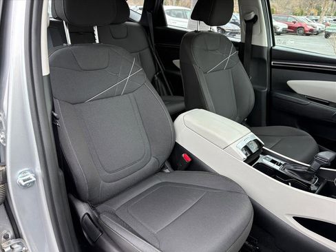 Certified 2022 Hyundai Tucson SE image 15