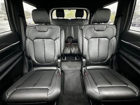 Used 2025 Jeep Grand Cherokee L Limited w/ Black Appearance Package AWD/4WD image 55