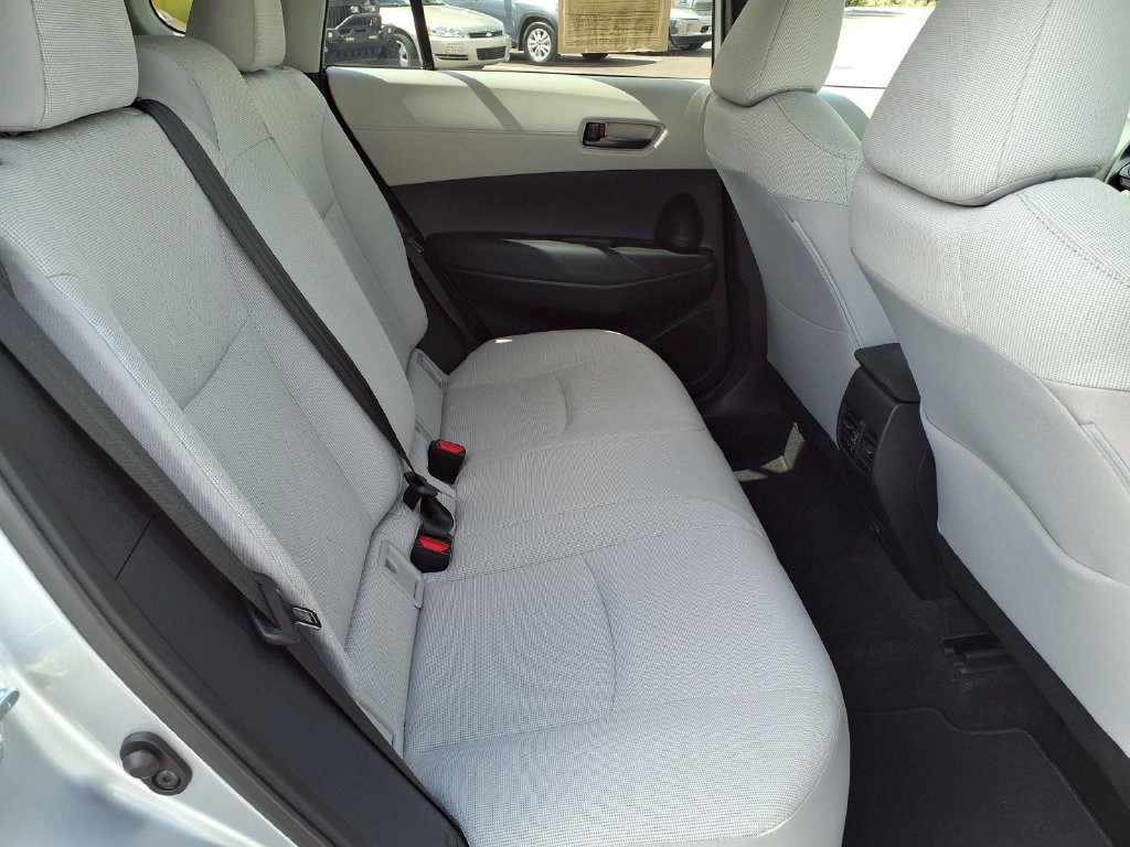Used 2024 Toyota Corolla Cross LE FWD image 16