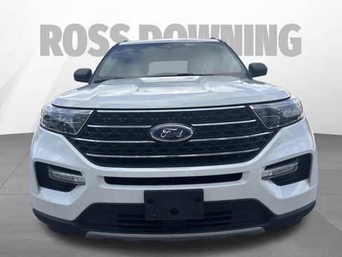 Used 2021 Ford Explorer XLT w/ Equipment Group 202A RWD image 2