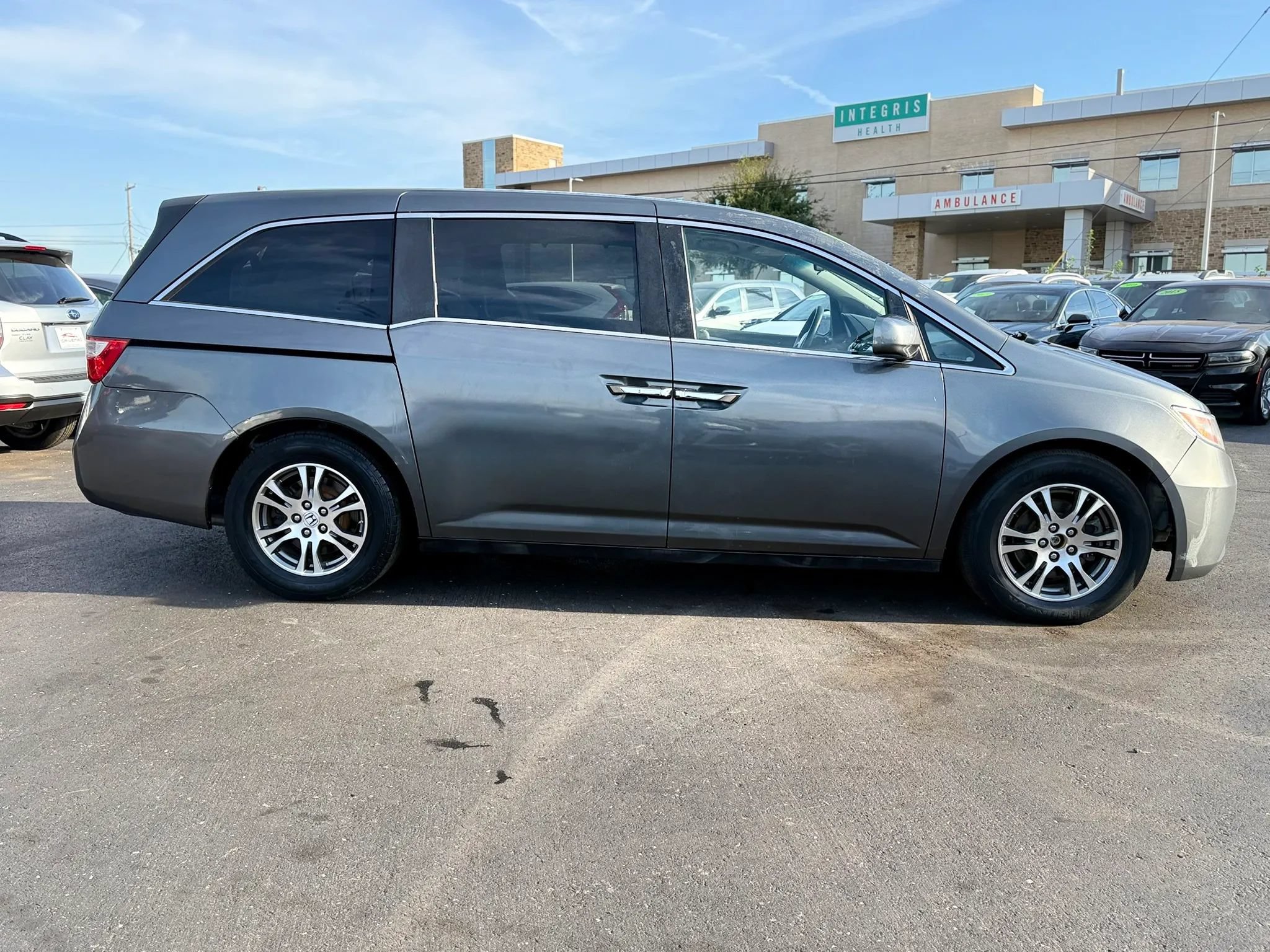Used 2013 Honda Odyssey EX image 2