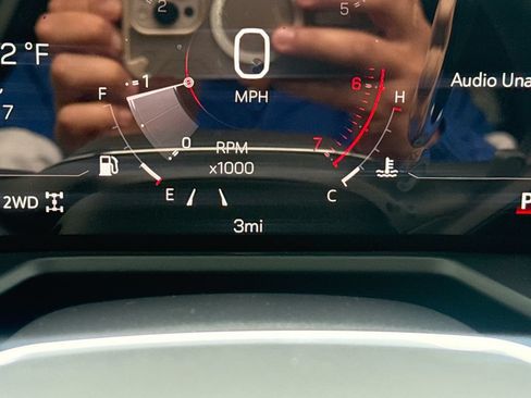 New 2027 GMC Acadia Elevation w/ Black Edition AWD/4WD image 12