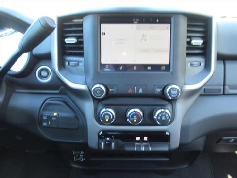 Used 2024 RAM 2500 Big Horn image 16