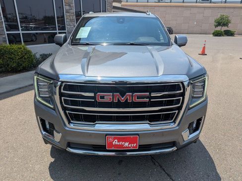 Used 2021 GMC Yukon XL SLT AWD/4WD image 7