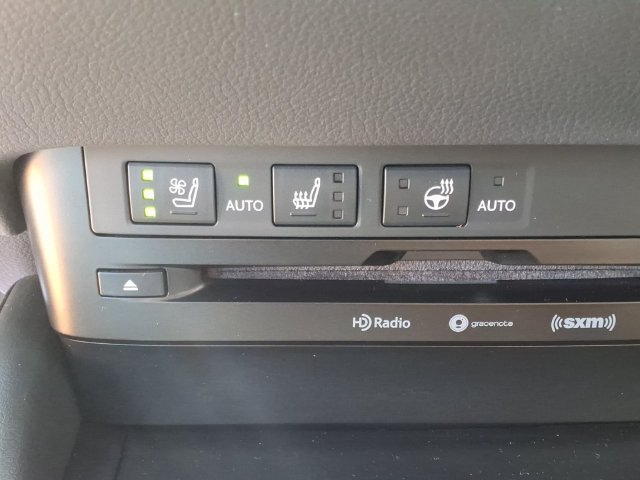 Used 2021 Lexus ES 350 w/ Premium Package FWD image 5