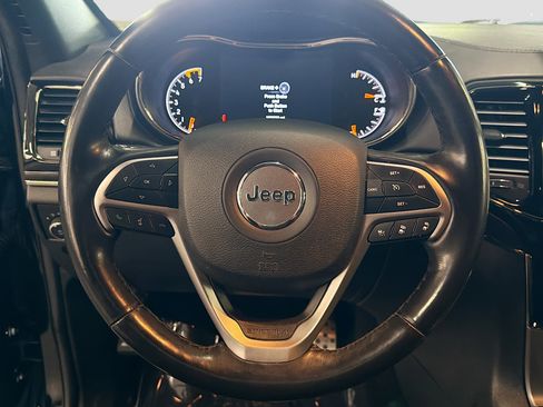 Used 2019 Jeep Grand Cherokee High Altitude AWD/4WD image 17