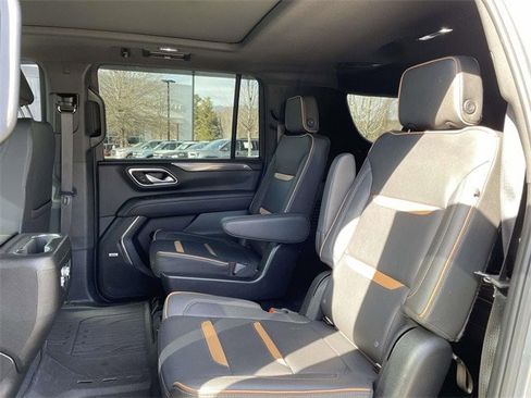 Used 2024 GMC Yukon XL AT4 w/ AT4 Premium Package image 16
