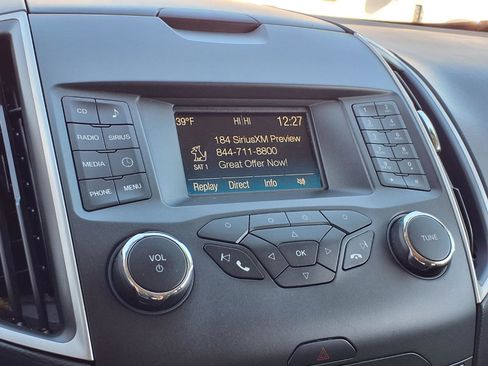 Used 2017 Ford Edge SEL image 12