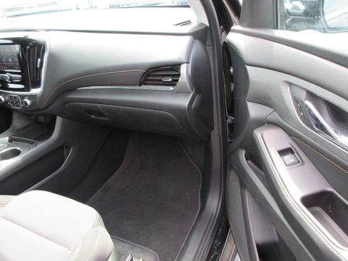 Certified 2020 Chevrolet Traverse LS FWD image 18