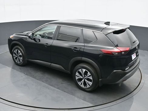Used 2023 Nissan Rogue SV AWD/4WD image 19
